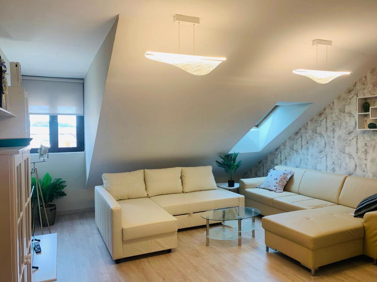 Apartamento SOFIA Tordesillas Esterno foto